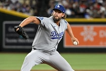 ドジャース一筋18年目カーショウ、ブルペン待機直訴→６年ぶり“漢気”リリーフ登板にLA記者感服「この男は勝つためなら何でもする覚悟がある」