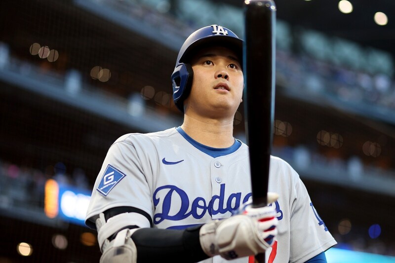 またも前例なし! 大谷翔平が今季20盗塁目で成し遂げた偉業 球団公式メディアは“傑出した存在感”を称賛「すでに史上唯一を2度も…」