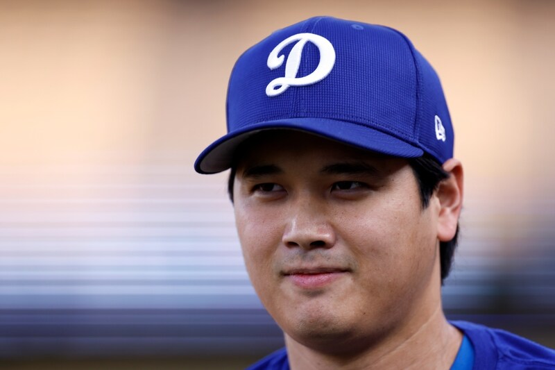 「オラオラ系だ」大谷翔平がドジャース専属カメラマンだけにみせた至近距離の“睨み”が話題「気合い十分のキメ顔」