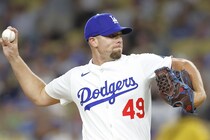 ド軍リリーフ陣は「準備万端」　９者連続三振の快挙にロバーツ監督が期待「気迫、集中力が見て取れた」９月だけで５敗の右腕に「自信を築き始めた」