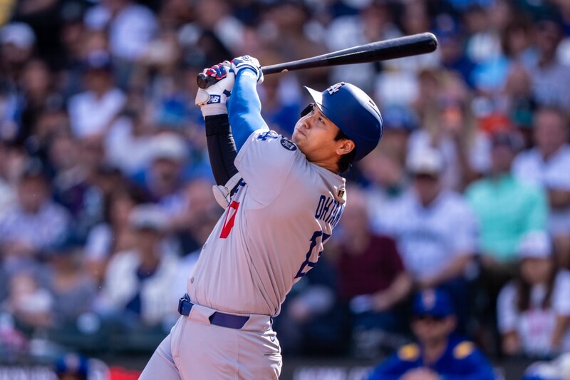 大谷翔平、自己最多55号ソロホームラン！ 球団新記録の記念一発でシュワーバーに１本差