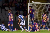 「あと一歩だった」「本当に惜しい」 バルセロナ戦の久保建英のクロスバー直撃弾に現地メディアが注目…33分間のプレーには「非常に優れていた」