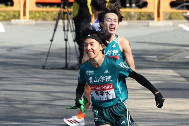 青山学院大の驚異的な大逆転往路３連覇にファン驚愕！ １区は16位、４区終了時で３分24秒差「信じられん...」「わけわからんすぎ」【箱根駅伝】
