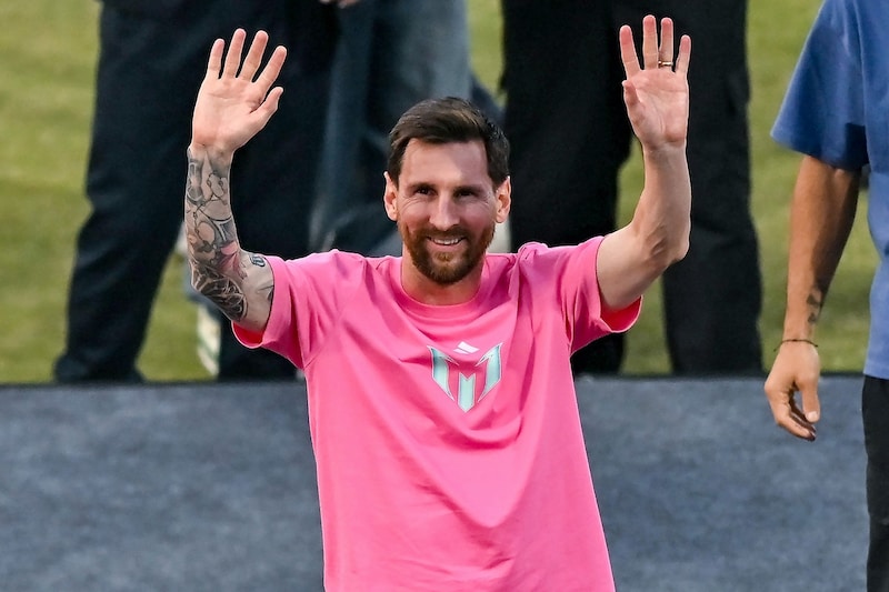 メッシは「三流リーグの王」なのか、それとも別次元か？ ６度目のW杯へ向かう英雄の“現在地”を海外メディア再評価