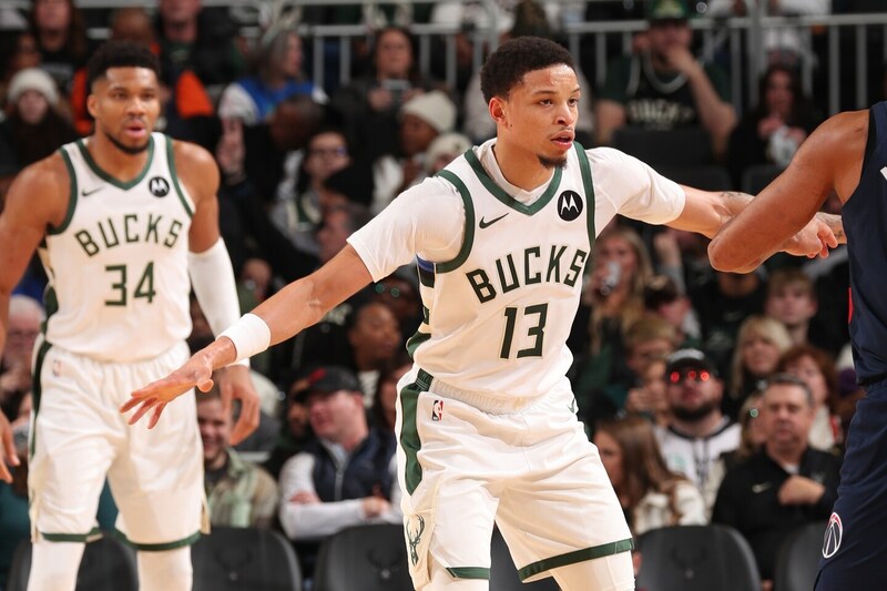 ヤニスの教えを胸に――元２WAY契約のロリンズが通算1000得点を達成。「一喜一憂しない」成長哲学＜DUNKSHOOT＞