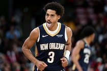 グリーンが不仲続くプールを“口撃”。乱闘に加わらなかった姿に「おいおい、そんなことしてたらダメだろ」＜DUNKSHOOT＞