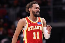 「街に来ることを歓迎してくれたし、たくさんのアドバイスをくれた」ウィザーズ移籍のヤングへ、ホークス同僚が感謝＜DUNKSHOOT＞