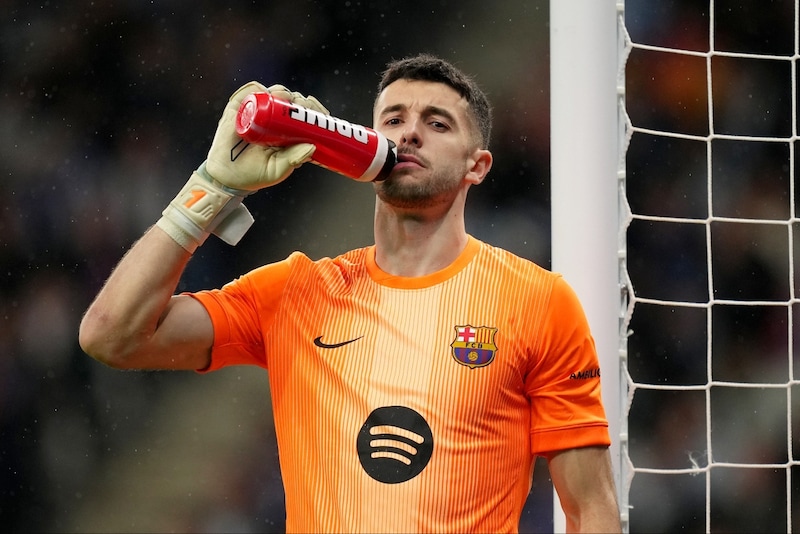 「近年最高の補強だ」バルサ新守護神ジョアン・ガルシアに称賛の声殺到！ スペイン代表の序列をも揺るがす存在へ