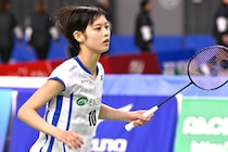 日本バドミントン界期待の20歳、艶やかな“白い晴れ着”を所属先が公開「綺麗すぎる♡」「振袖と和傘もよく似合う」