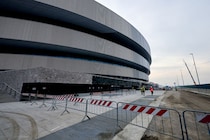 「選手サイドから不安の声が…」IOCが与えた“合格点”に異論噴出 米専門局が五輪アイスホッケー会場が抱える数々の問題点を指摘