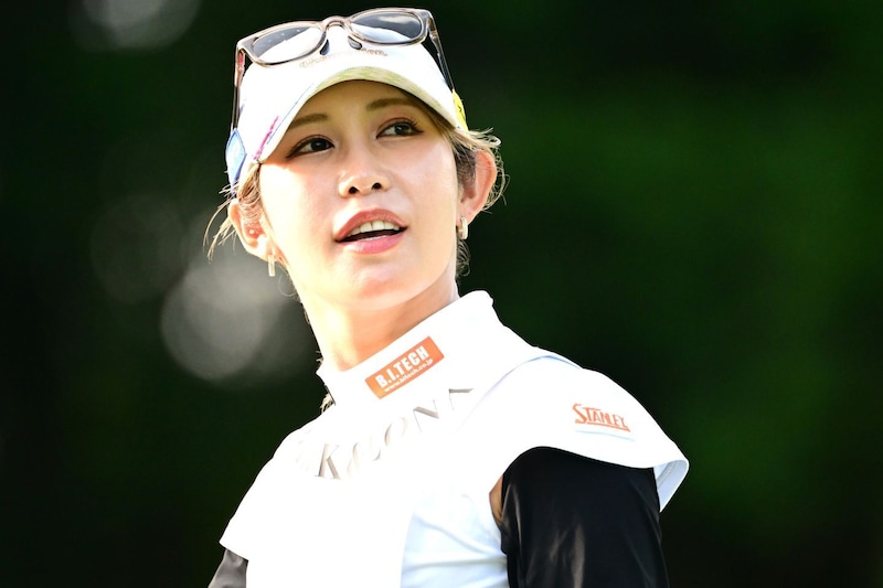 「いつも美人さん」人気女子ゴルファーが公開したお正月満喫の“ほろ酔いショット”に反響！「可愛い大人」「キャンペーンガール行けますね」