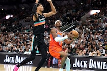 なぜサンダーはスパーズに勝てないのか？重鎮カーメロが「常にその差が勝敗を決める」と分析した要因とは＜DUNKSHOOT＞