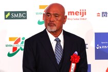 武藤敬司が「まるでゴッドファーザー」と例えた人気歌姫一家との豪華新年会「メンツやば～い！」「存在感が凄いですね」