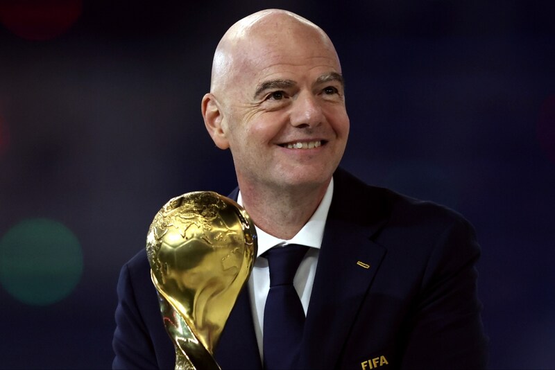 「W杯ボイコット」の議論が、米国への対抗策として世界各地で巻き起こる！ 英紙は米大統領と“蜜月”のFIFA会長が果たすべき役割の大きさを指摘