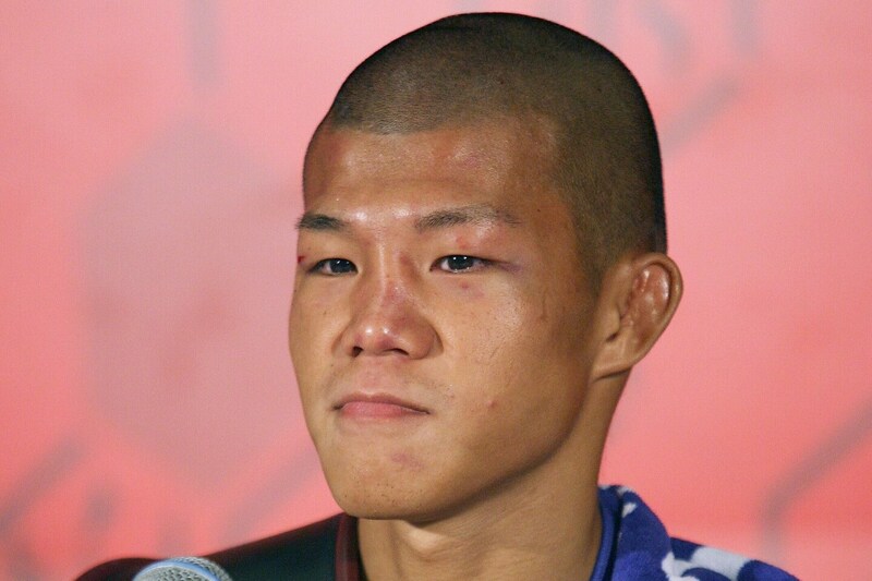 「凄い方と友達で！」亀田興毅が“人気俳優”と豪華ツーショット!! 最新姿に反響「お父さんに似てきたね」