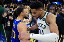 ウォリアーズはトレードに動くべきか。解説陣はアデトクンボ獲得を推奨「ヤニスとステフのコンビは魅力的」＜DUNKSHOOT＞