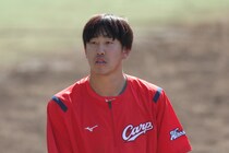 「奥さん綺麗ですね」小園海斗、結婚５年目を迎えた“モデル妻”とのツーショット公開「ビジュ良い」「ラブラブ夫婦」