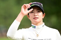 「Ball is never lie」原英莉花、ジャンボ尾崎さん誕生日に２ショットで追悼　師匠の金言を胸に「真っ直ぐ向き合い続けます」