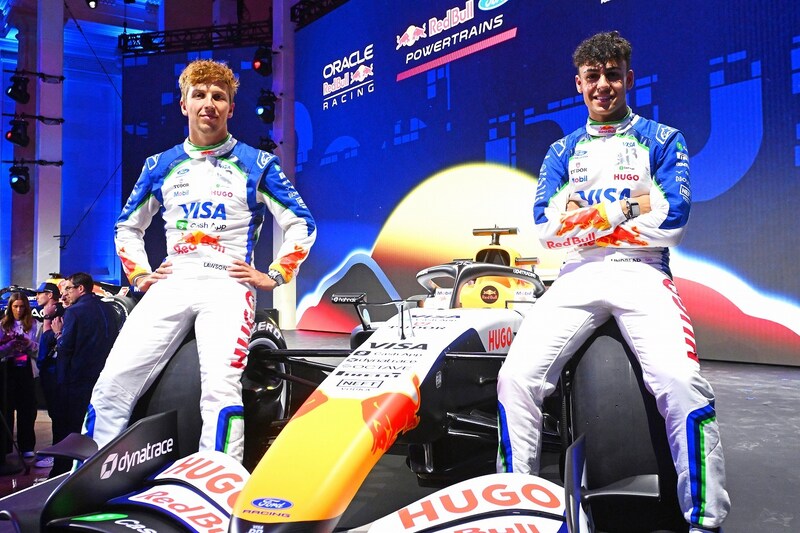 12シーズン分以上の経験値の差!? F1公式がドライバーコンビ“出走回数”を紹介　トップは元王者擁するチーム、新規参戦チームが３位に