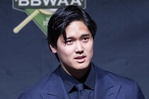 大谷翔平に突撃＆おねだりした元オールスター捕手...返ってきたのは、まさかの“神対応”「ショウヘイとセルフィーを撮った人がどれだけいる？」
