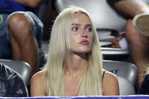 「こんなに美しくいられるなんて！」全豪オープンに降臨　美女２人の“圧倒的ビジュ”に視線集中「ゴージャスな女の子たち！」