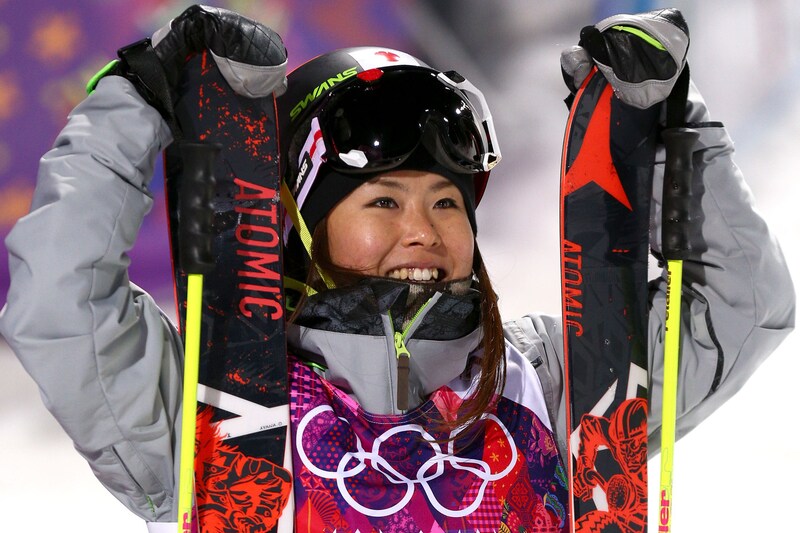 「こんな感じなの!?」ソチ五輪銅・小野塚彩那が大転倒→“スキー歴35年”で初の怪我 「今まで無傷だったの凄すぎる」女子バレー元日本代表も思わず反応