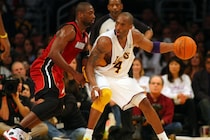 ウェイドの助言がコビー＆レイカーズを2010年優勝に導いた？当時を回想「史上最高の選手の１人がアドバイスを求めてきた」＜DUNKSHOOT＞