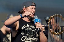 WBC後に現役引退予定のカーショウ、MLBスタジオ解説者として『NBC』と契約間近か！