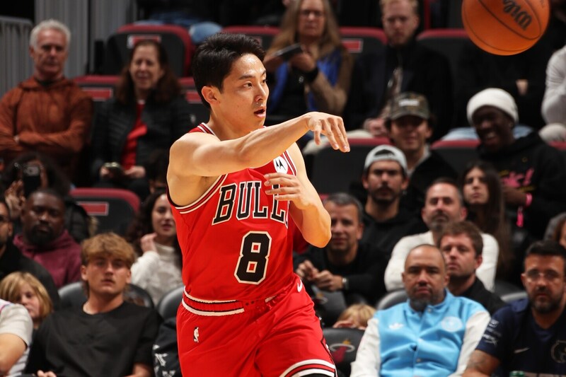 【NBA】河村勇輝、2戦連続出場で6得点、自己最多6リバウンド&6アシスト!大敗のなか26分超の出場時間でアピール<DUNKSHOOT>