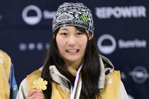 スノボ２冠狙う21歳・村瀬心椛、ミラノ→リヴィーニョへの“長距離移動”に本音「つかれたぁ～」「ああああ、寒い」【冬季五輪】