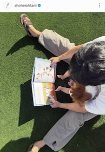 大谷翔平が公開した“パパの一面”に反響続出「可愛らしい光景にキュン」「むちむちお手てとあんよとデコくん♡」