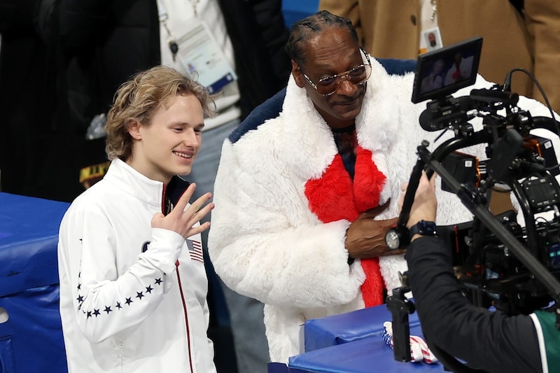 フィギュア五輪会場に“世界的超大物”がサプライズ訪問! 世界王者は大興奮「クレイジーな伝説が待っていた」