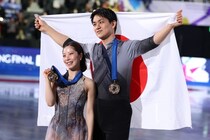 「最も完璧な演技」世界王者“りくりゅう”の公式練習を米解説者が絶賛「あまりの出来に仰天」【冬季五輪】