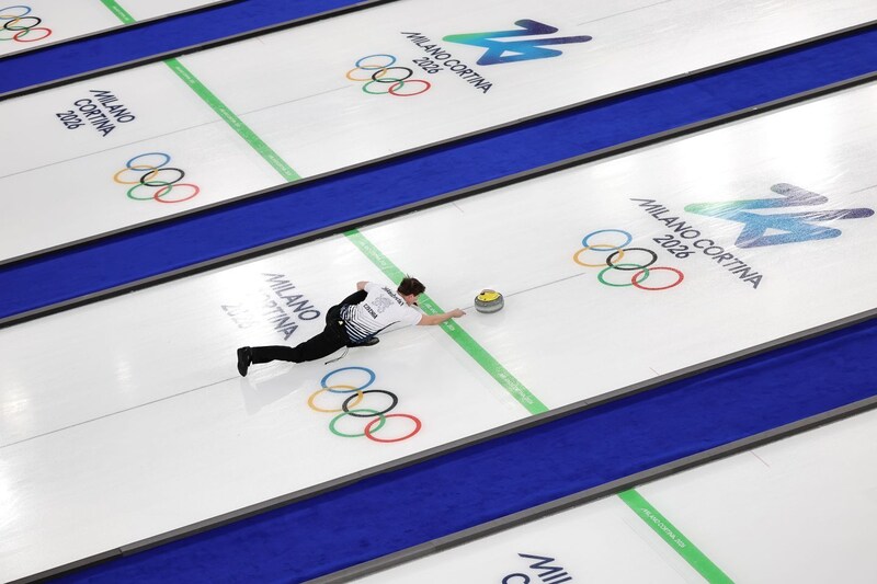 【冬季五輪】初日から「停電騒ぎ」のアクシデント…ユーモア溢れる反応の一方で専門メディアは「出だしの躓きに不安を募らせることに」