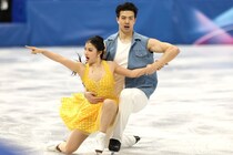 「流石にワイルドだろ」フィギュア中国男子の衣装に“既視感”を覚える日本ファンが続出！「デニム地のベストは…」「脳裏をよぎる」【冬季五輪】