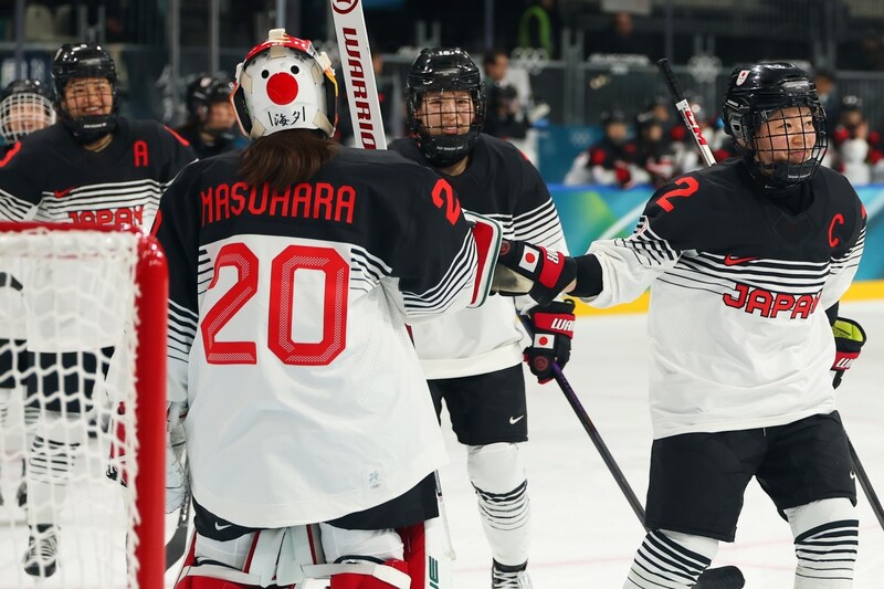 アイスホッケー女子日本代表、フランスに３-２勝利！ 目標のベスト４へ好発進「迫力があって面白い」「スピード感がたまらん」ファンも興味津々【冬季五輪】