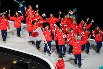 「これがジャッポーネだ」日本選手団の入場、伊メディアが称賛！「開催国への敬意を表した」ファッションチェックも【冬季五輪】