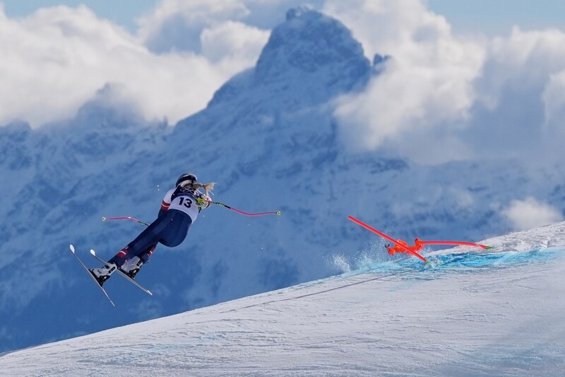 五輪で悲報…米アルペン41歳レジェンドがスタート直後に転倒、動けず悲痛な泣き声…ヘリ緊急搬送にカナダ記者沈痛「これはひどい」【冬季五輪】