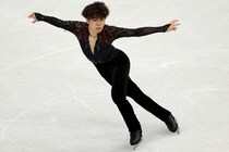 「感動で泣きました」佐藤駿、世界王者マリニン直後の超重圧を跳ね除けノーミス！ 日本を２大会連続「銀」へ導く「私の中では金メダル」ファン称賛【冬季五輪】