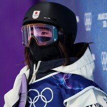 岩渕麗楽が決勝２本目で転倒。得点をあまり伸ばせず【スノーボード女子ビッグエア決勝／冬季五輪】