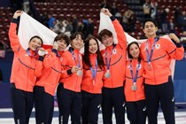 「終始チームの雰囲気が良く…」日本、団体キャプテンが集合ショット公開 「幸せの限りです」【冬季五輪】