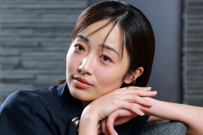 「ほんとにふわふわ美人」NHK生放送に登場した朝ドラ女優の“意外な経歴”に視聴者びっくり！「経験者だったとは…」「町田樹ファンは胸熱でした」【冬季五輪】