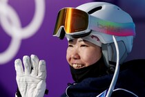 モーグル冨高日向子、３位と同点ながらターン点の差「0.2」で４位「できることは全部出し切れた」「攻め切れた結果でこの順位ならしょうがない」【冬季五輪】