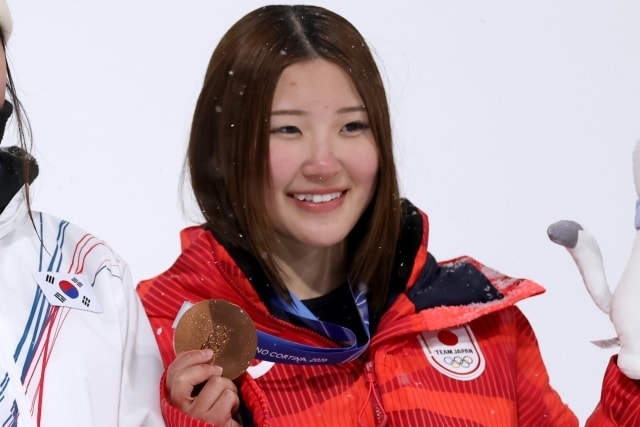 「4年間の積み重ねがギュッと詰まったもの」銅メダルの小野光希が前回のリベンジに万感【冬季五輪】