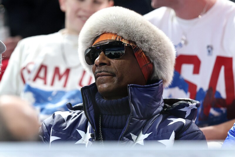 「NHKで名前聞くとは!」五輪スノボ中継に映り込んだ“ヒップホップ界の大物”に騒然「来てんの?」「気になる!」【冬季五輪】