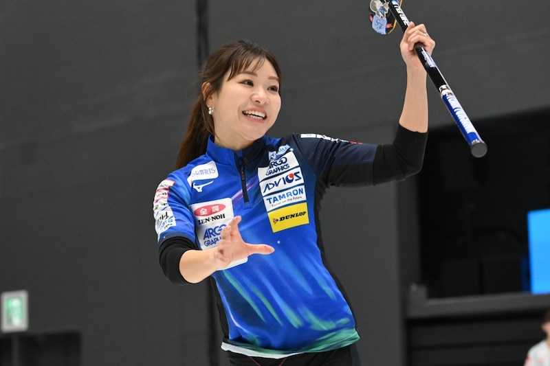 テレ朝五輪番組「アナウンサーかと思ったら…」清楚な白ワンピで雰囲気“激変”したロコ戦士に反響「別人に見える」【冬季五輪】