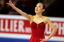 「1500年以上続く生きた伝統」冬季五輪２度出場の元フィギュア日本女王が“意外すぎる場所”から近況を報告！「すぐそばで稽古を見ていると…」