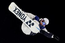 北京五輪の雪辱を誓う平野流佳。決勝１本目で「スイッチバック1440」「トリプルコーク1440」などを決めて90.00点、暫定３位【男子ハーフパイプ／冬季五輪】