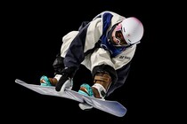２本目で会心の95.00点! 戸塚優斗がトリプルコークのコンボなどを決めて現在１位【男子ハーフパイプ／冬季五輪】