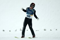「すんげえええ！」今大会銅・二階堂蓮、ラージヒル１回目で140.0mの大ジャンプでトップ！２位に７ポイント差「金メダル期待！」 【冬季五輪】